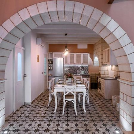 Estia Luxury Living Apartment Ханя Екстериор снимка