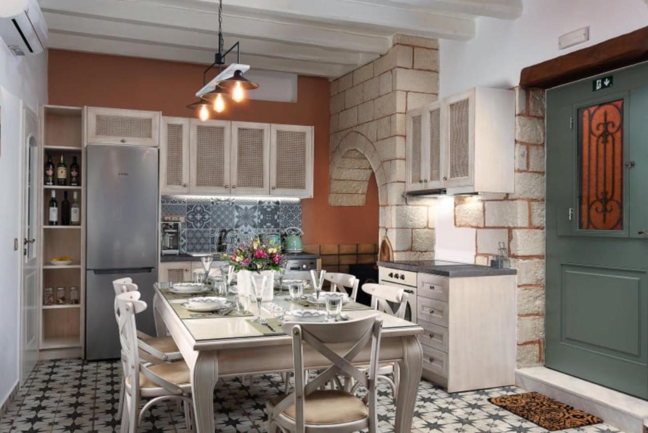 Estia Luxury Living Apartment Ханя Екстериор снимка